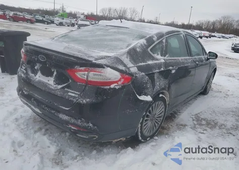 2013 Ford Fusion Titanium z USA, uszkodzony, nr VIN 3FA6P0D95DR298717